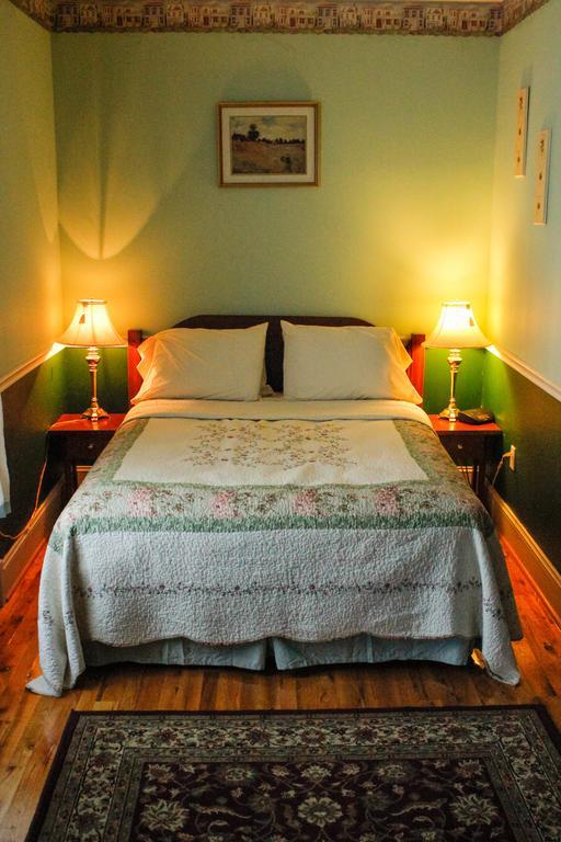 The Victorian-Candle Bed & Breakfast 캘리포니아주 객실 사진
